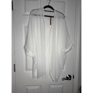 TRIBEAR NWT Womans Sheer White Kimono Size XL